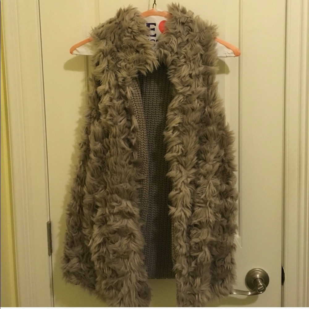 Reversible Fur Vest - image 2